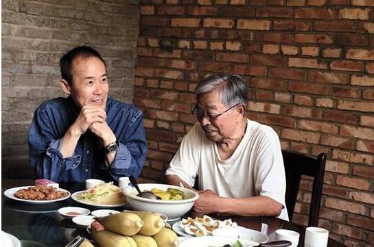 褚時健與王石共餐